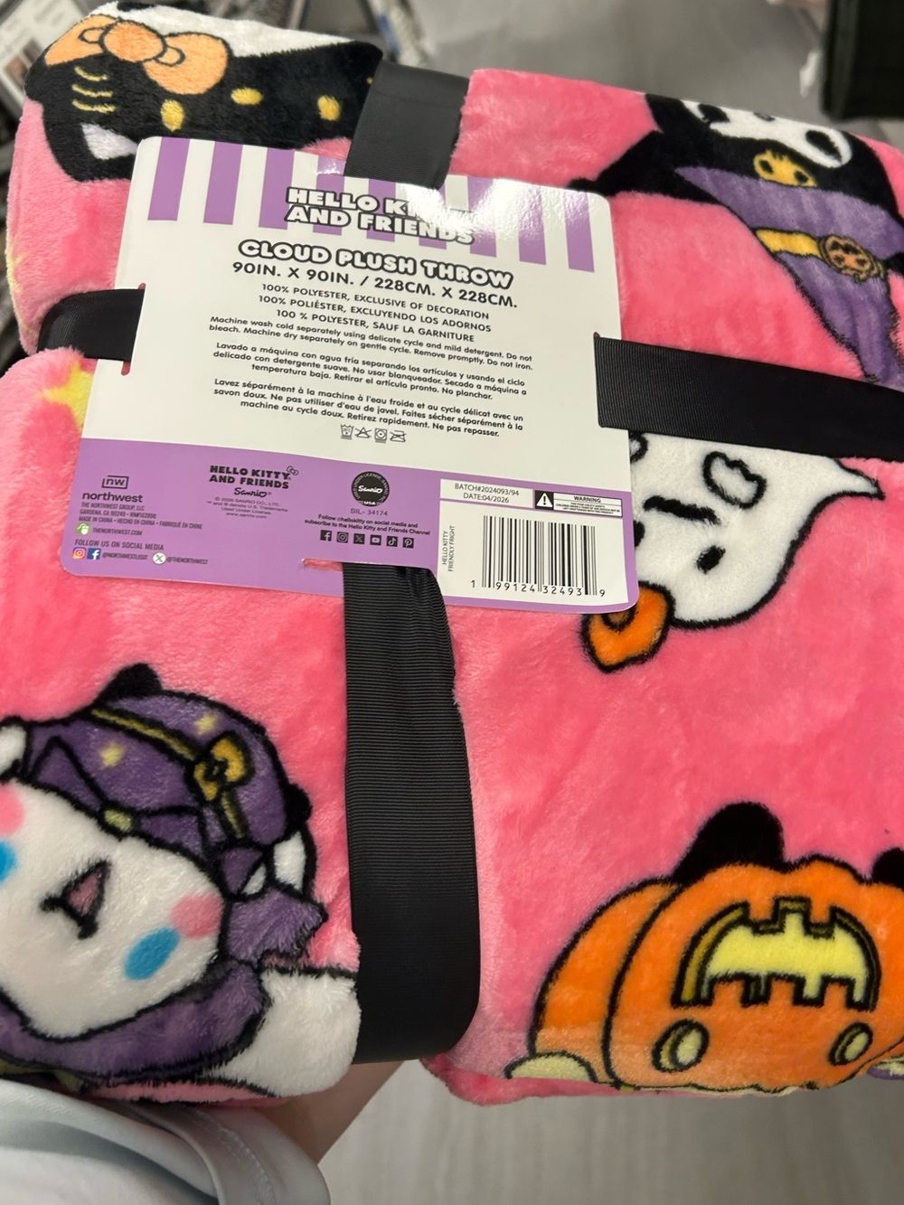 Hello Kitty & Friends Pink Halloween queen blanket